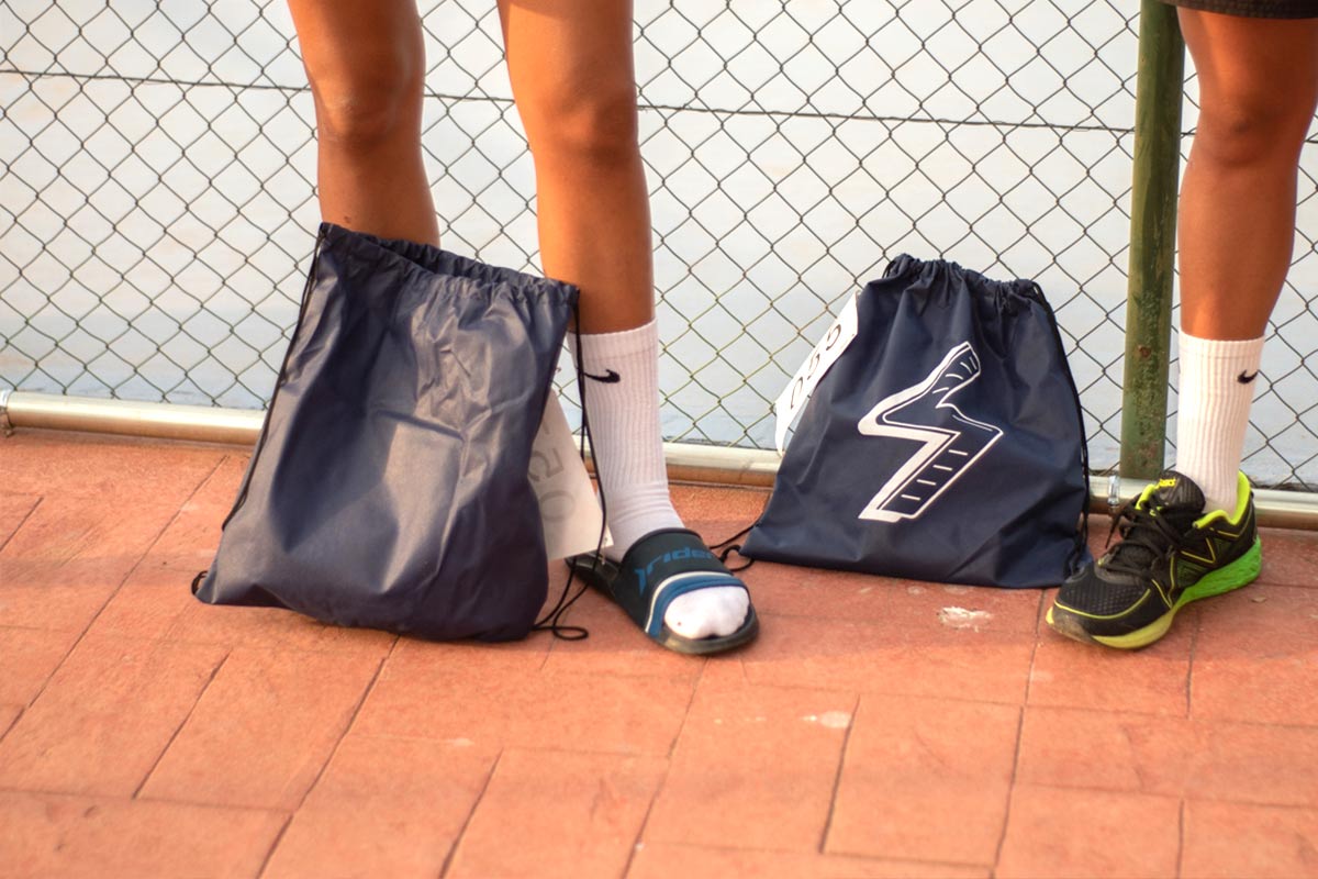 Diseño gráfico para eventos - College Tennis Showcase